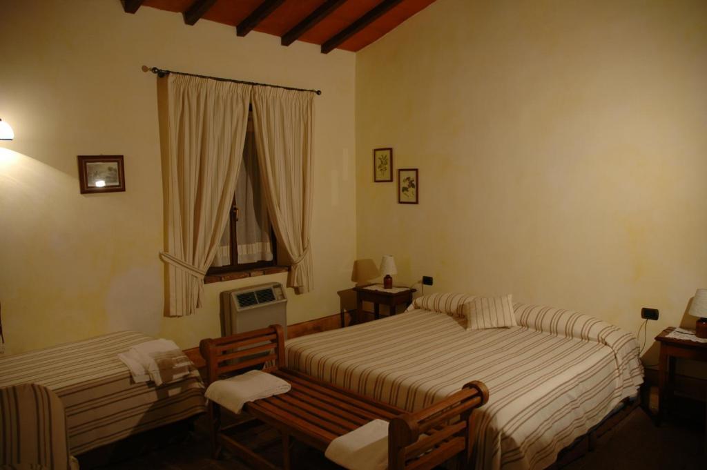Agriturismo Le Piane Del Milia سوفيريتو الغرفة الصورة
